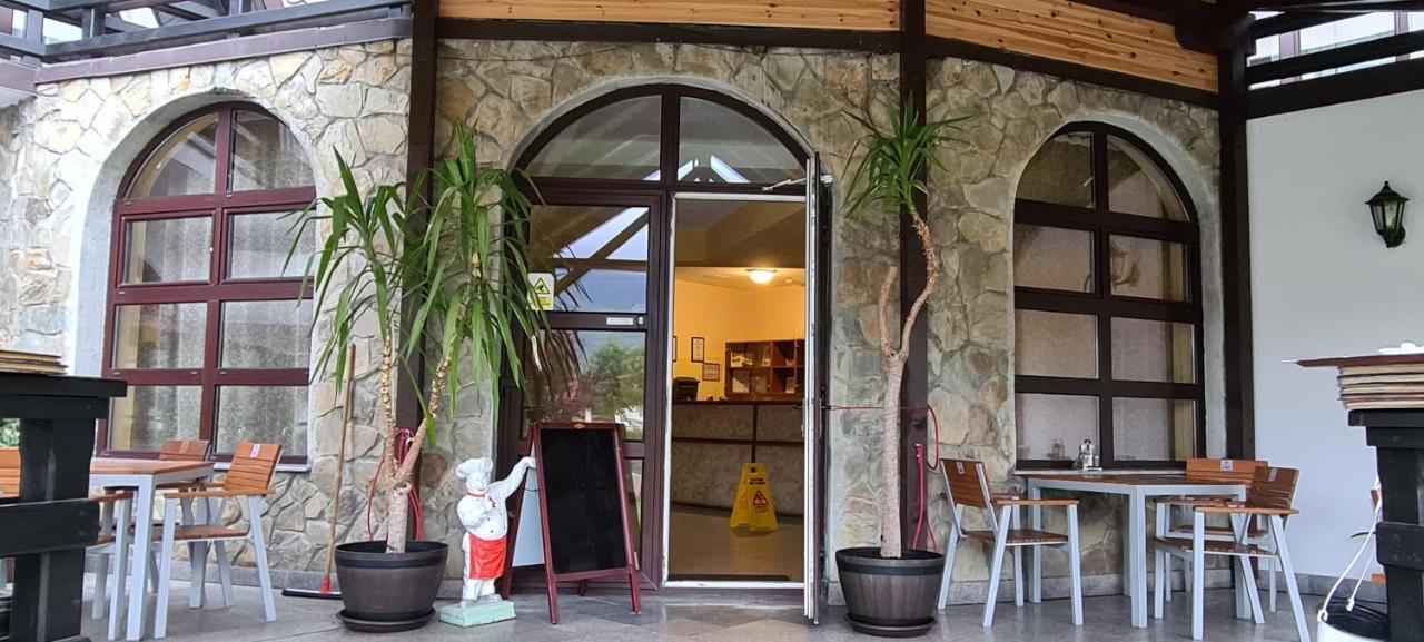 Poiana Rasnoavei Hotel Rîşnov Екстериор снимка