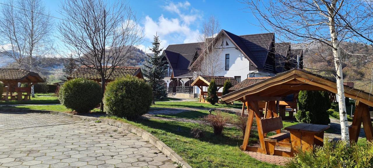 Poiana Rasnoavei Hotel Rîşnov Екстериор снимка
