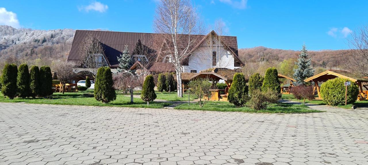 Poiana Rasnoavei Hotel Rîşnov Екстериор снимка