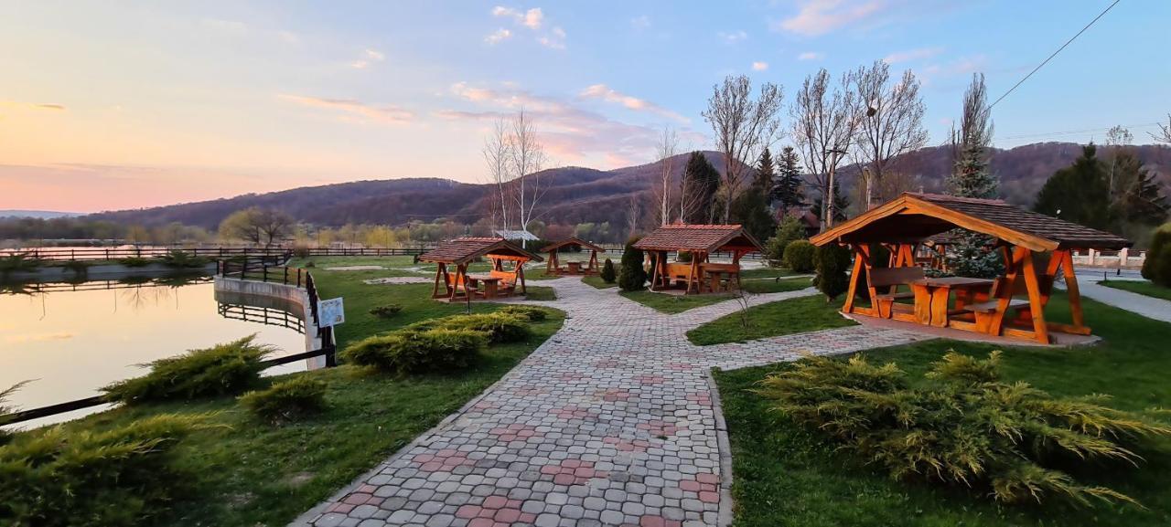 Poiana Rasnoavei Hotel Rîşnov Екстериор снимка