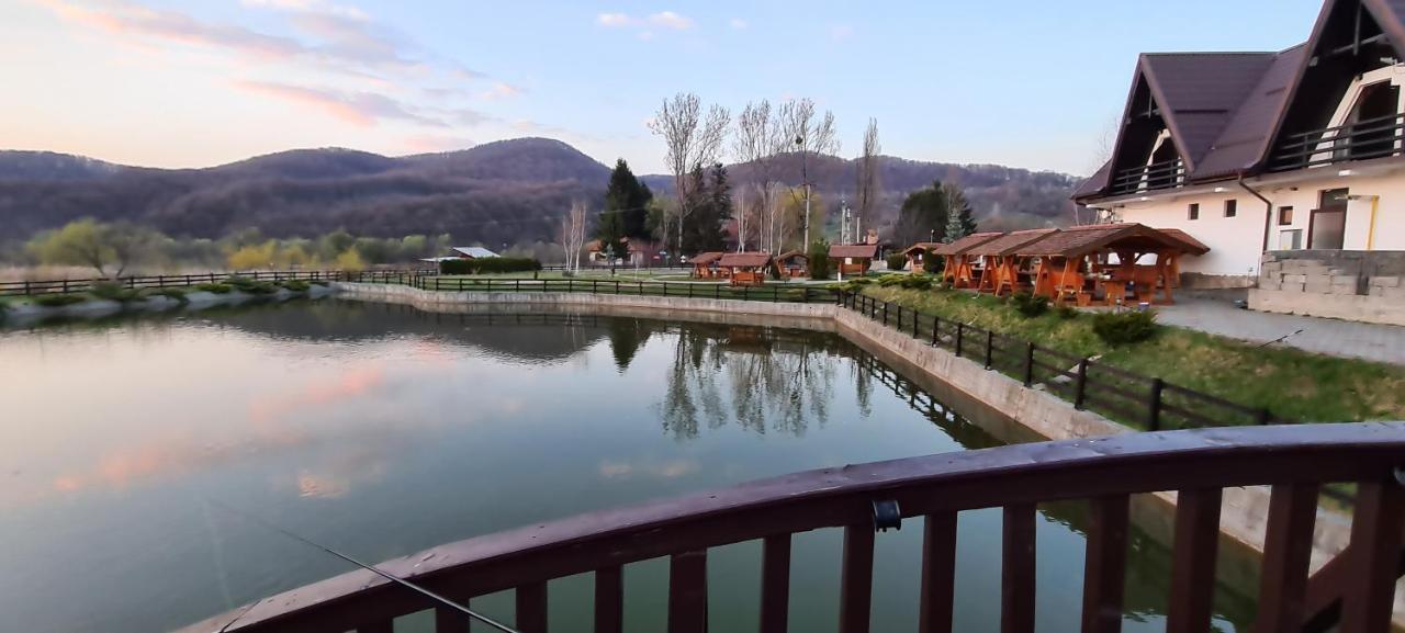 Poiana Rasnoavei Hotel Rîşnov Екстериор снимка