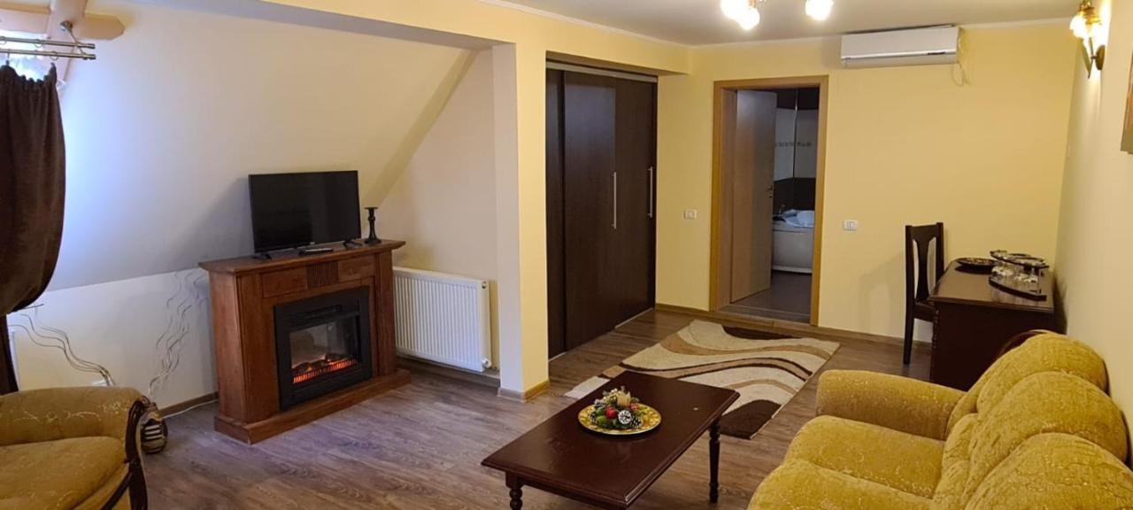 Poiana Rasnoavei Hotel Rîşnov Екстериор снимка